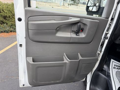 Used 2012 Chevrolet Express 2500 LS image 15