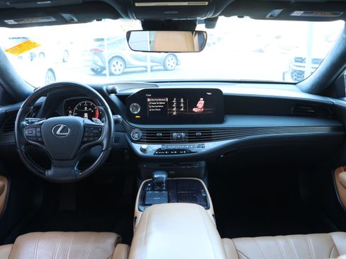 Certified 2021 Lexus LS 500 AWD image 15