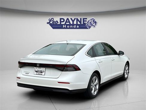 New 2025 Honda Accord LX image 8