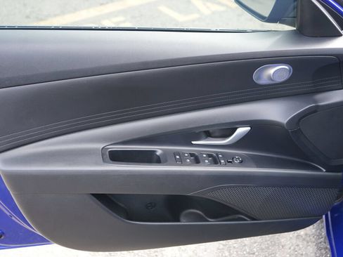 Certified 2023 Hyundai Elantra Blue w/ Preferred Accessory Package FWD image 10