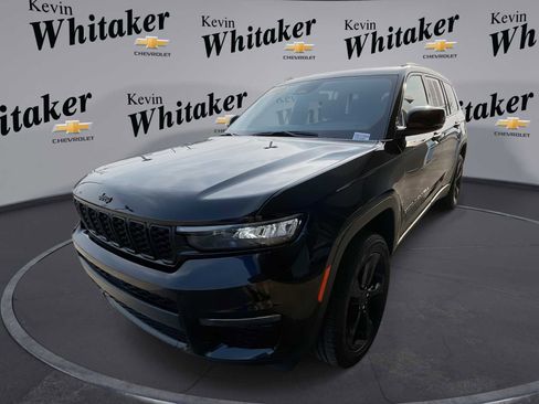 Used 2025 Jeep Grand Cherokee L Limited w/ Black Appearance Package image 1