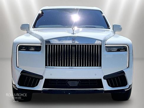 Certified 2025 Rolls-Royce Cullinan AWD/4WD image 3