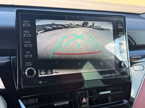 Used 2022 Toyota Camry XSE w/ Carpet Mat Package (TMS) FWD image 17