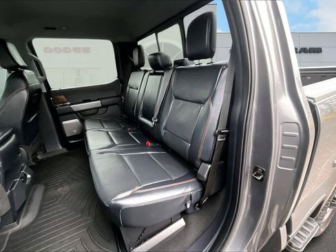 Used 2024 Ford F250 Lariat w/ Tremor Off-Road Package image 13