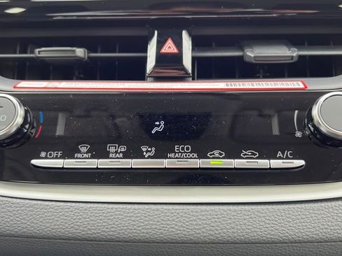 New 2026 Toyota Corolla LE FWD image 25
