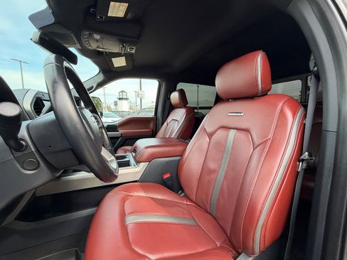 Used 2022 Ford F250 Platinum image 28