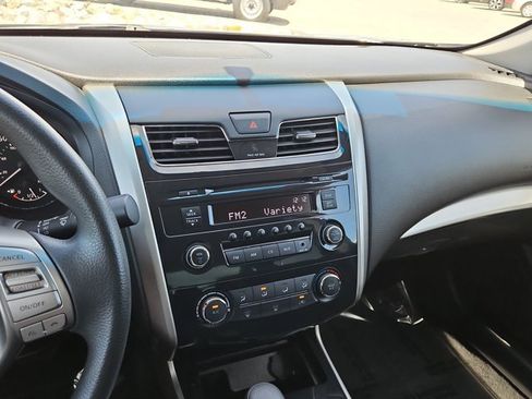 Used 2013 Nissan Altima 2.5 S image 15