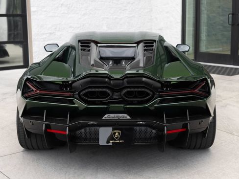 Used 2026 Lamborghini Revuelto AWD/4WD image 12