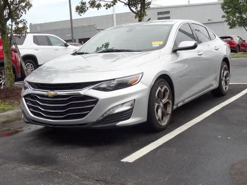 Used 2020 Chevrolet Malibu LT FWD image 1