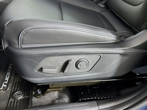 New 2026 Hyundai Tucson Limited FWD image 22