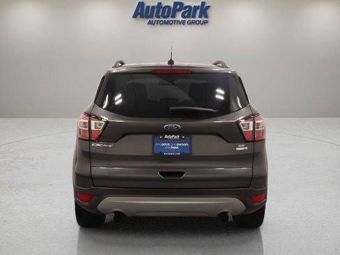 Used 2018 Ford Escape SE AWD/4WD image 10