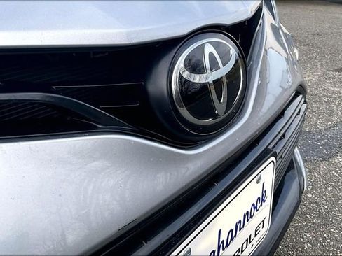 Used 2024 Toyota Camry LE image 30