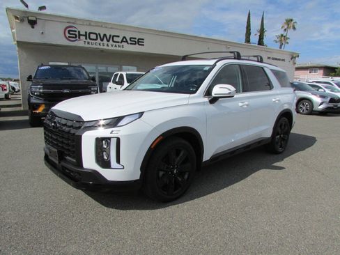 Used 2024 Hyundai Palisade XRT FWD image 4