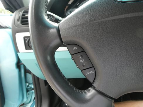 Used 2002 Ford Thunderbird RWD image 17