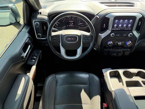 Used 2021 GMC Sierra 1500 SLT AWD/4WD image 29