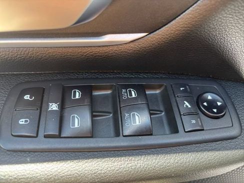 Used 2021 RAM 1500 Lone Star RWD image 12