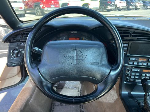 Used 1994 Chevrolet Corvette Coupe RWD image 27