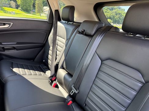 Used 2024 Ford Edge SEL w/ Convenience Package AWD/4WD image 37