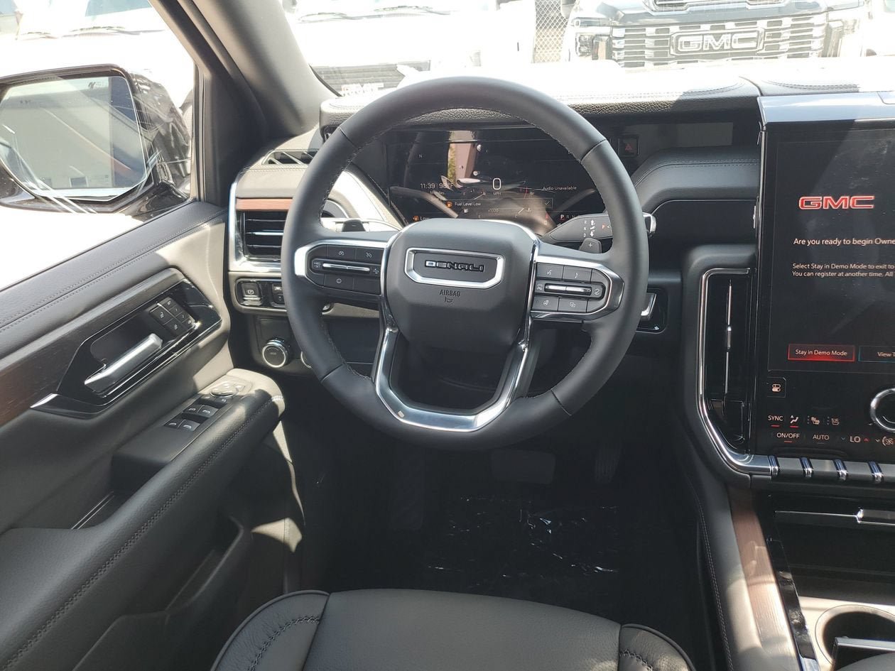 New 2026 GMC Yukon Denali RWD image 13