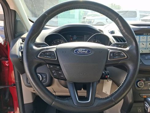 Used 2018 Ford Escape SEL AWD/4WD image 15