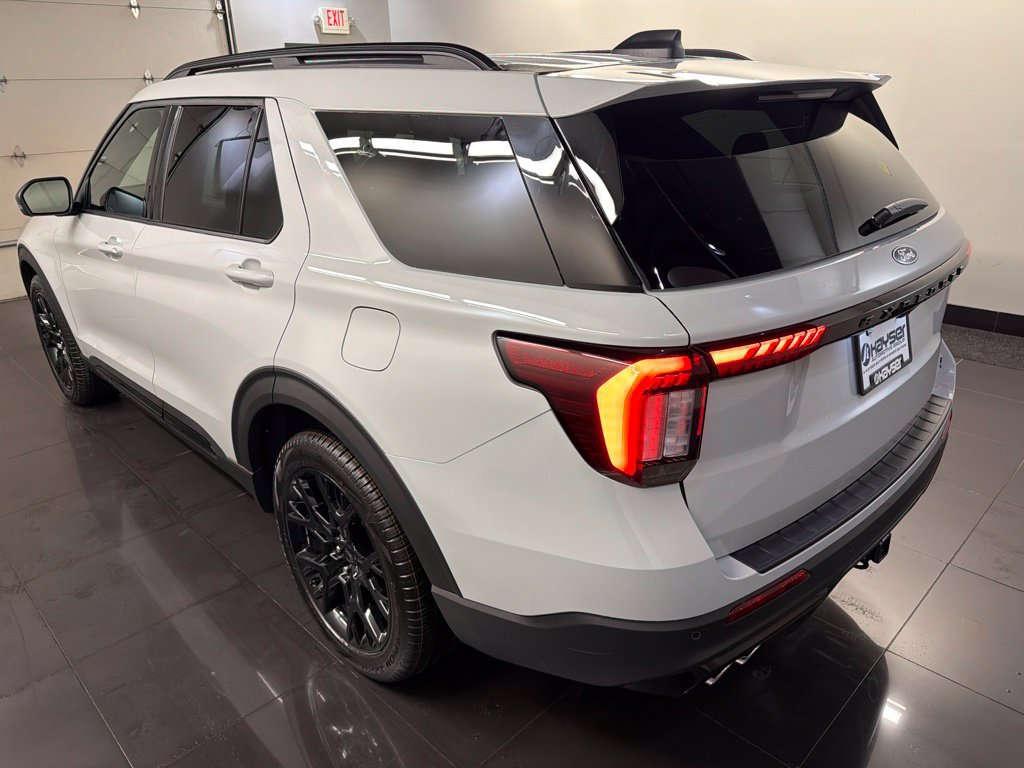 New 2027 Ford Explorer ST w/ Sun And Sound Package AWD/4WD image 4