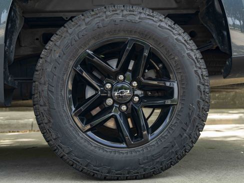 Used 2021 Chevrolet Silverado 1500 LT Trail Boss w/ Convenience Package II AWD/4WD image 15