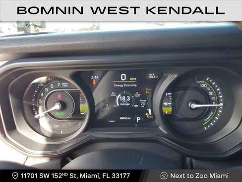 Used 2024 Jeep Wrangler Unlimited w/ LED Headlamp & Fog Lamp Group image 30