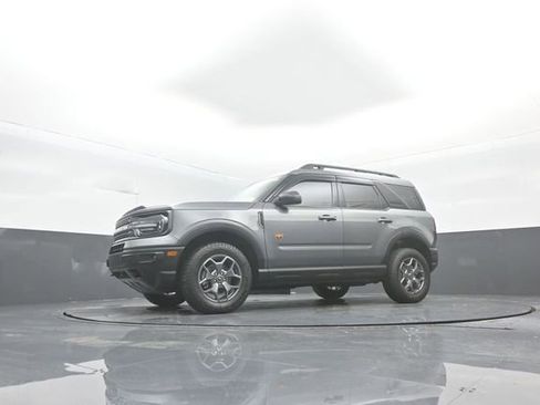 Certified 2022 Ford Bronco Sport Badlands w/ Premium Package AWD/4WD image 35