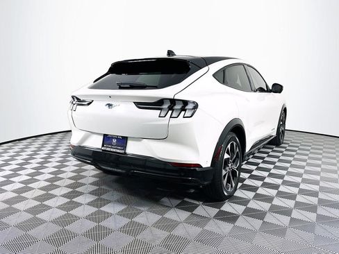 Used 2021 Ford Mustang Mach-E Premium image 9