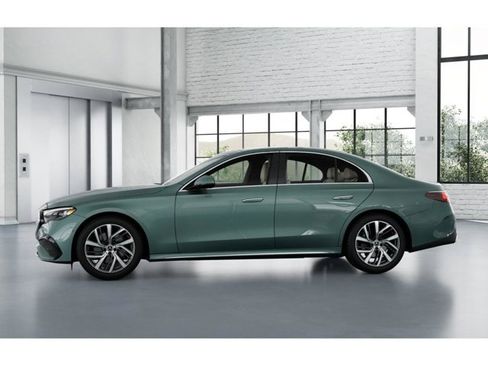New 2026 Mercedes-Benz E 350 4MATIC Sedan image 35