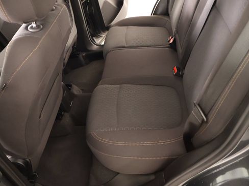 Used 2019 Chevrolet Trax LS AWD/4WD image 11