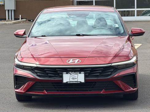 Certified 2024 Hyundai Elantra SEL FWD image 10