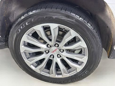 Used 2022 GMC Yukon Denali image 34