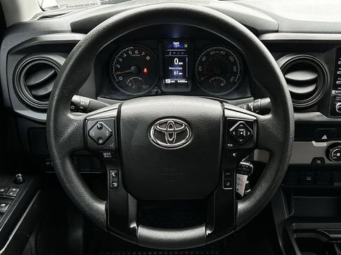 Used 2022 Toyota Tacoma SR w/ SR Convenience Package image 12