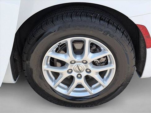 Used 2022 Chrysler Pacifica Touring-L FWD image 25