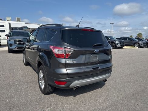 Used 2017 Ford Escape SE w/ SE Leather Comfort Package image 3