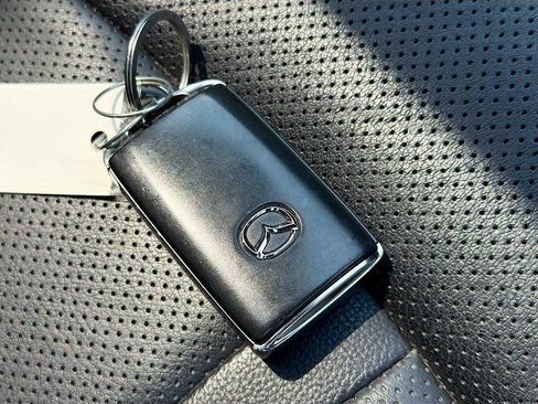 Used 2024 MAZDA CX-90 3.3 Turbo w/ Preferred Plus AWD/4WD image 37