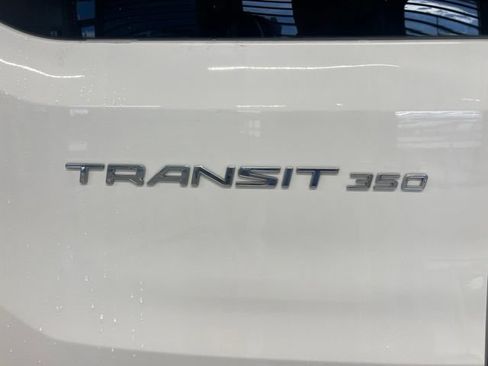 Used 2017 Ford Transit 350 XLT RWD image 8