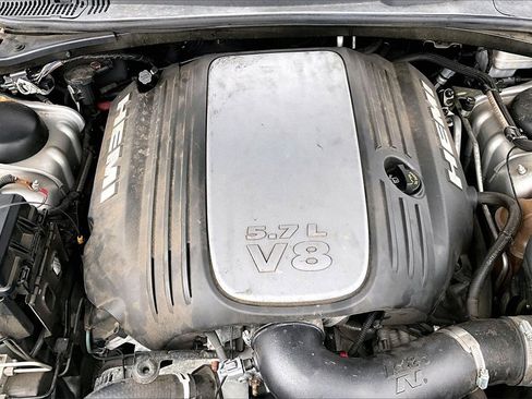 Used 2009 Dodge Challenger R/T image 31