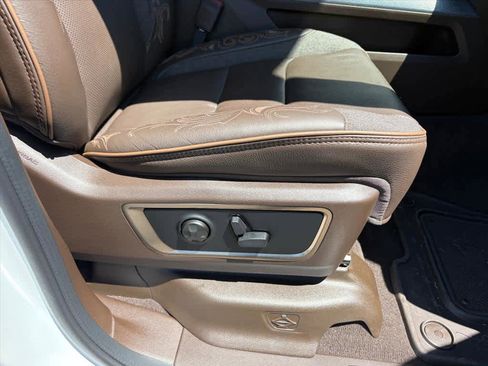 Used 2026 RAM 1500 Limited AWD/4WD image 7