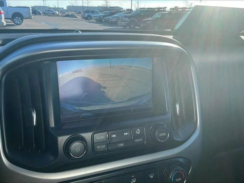 Used 2018 Chevrolet Colorado LT w/ Safety Package AWD/4WD image 21