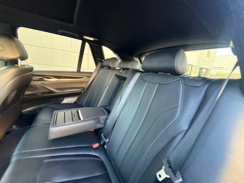Used 2018 BMW X5 xDrive40e AWD/4WD image 16