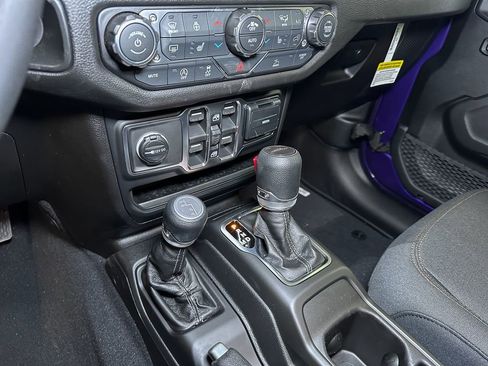 New 2026 Jeep Gladiator Sport image 27