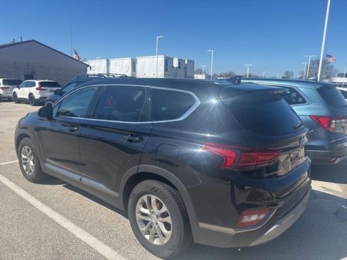 Used 2019 Hyundai Santa Fe SEL image 3