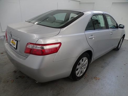 Used 2009 Toyota Camry XLE image 17