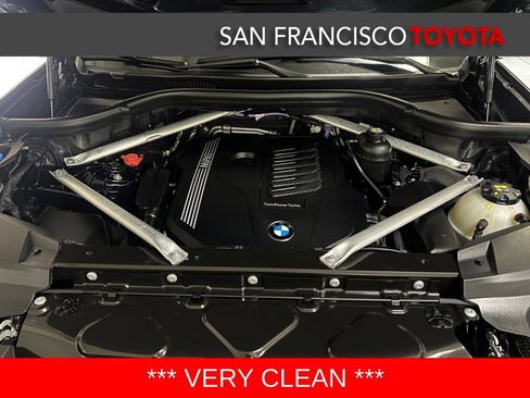 Used 2022 BMW X7 xDrive40i w/ M Sport Package image 46