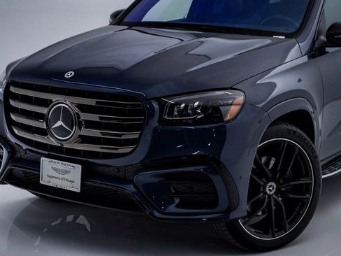 Used 2024 Mercedes-Benz GLS 450 4MATIC image 4