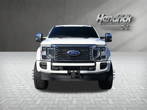Used 2022 Ford F450 Platinum w/ FX4 Off-Road Package image 6