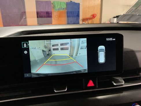 New 2026 Kia Carnival LX image 18