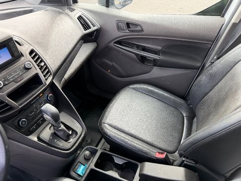 Used 2020 Ford Transit Connect XL image 17